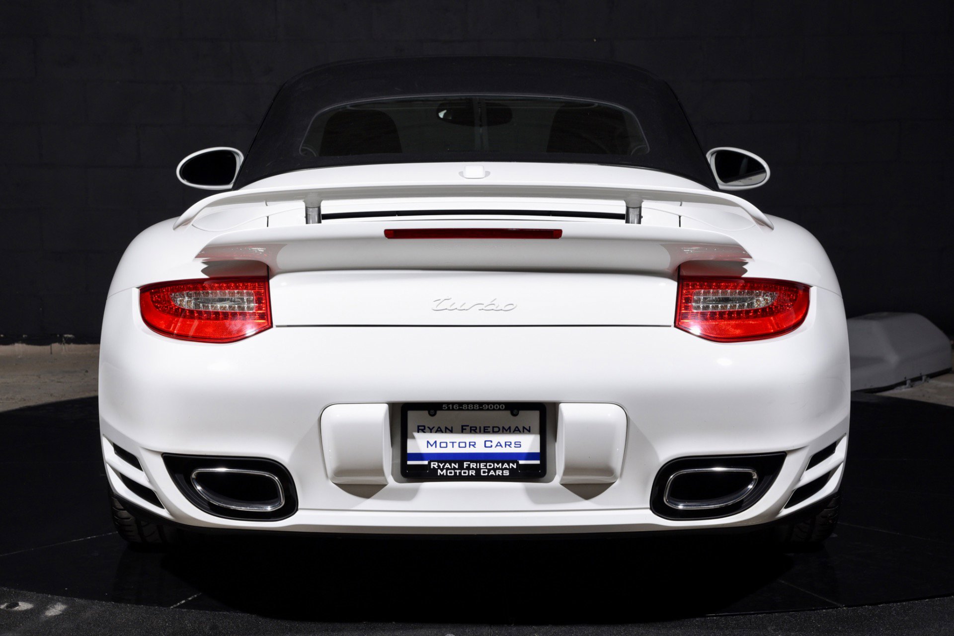 Used 2011 Porsche 911 Turbo image 27