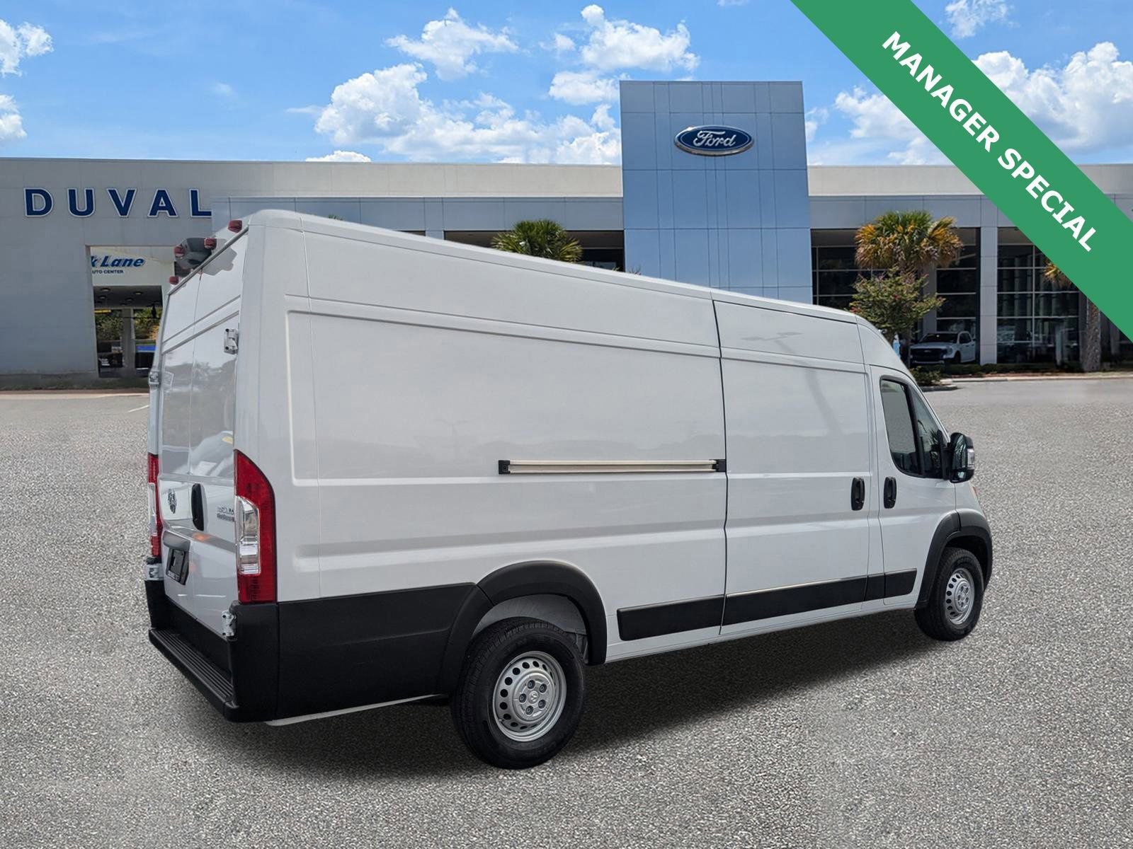 Used 2025 RAM ProMaster 3500 w/ Convenience Group image 4