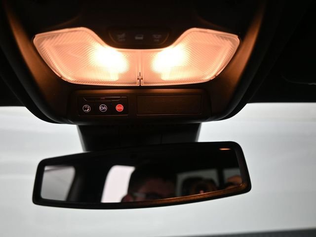 Used 2024 GMC Canyon AT4 w/ Technology Package image 14