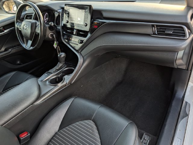 Certified 2024 Toyota Camry SE FWD image 31