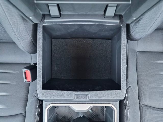 Used 2024 Toyota Tacoma TRD Sport AWD/4WD image 33