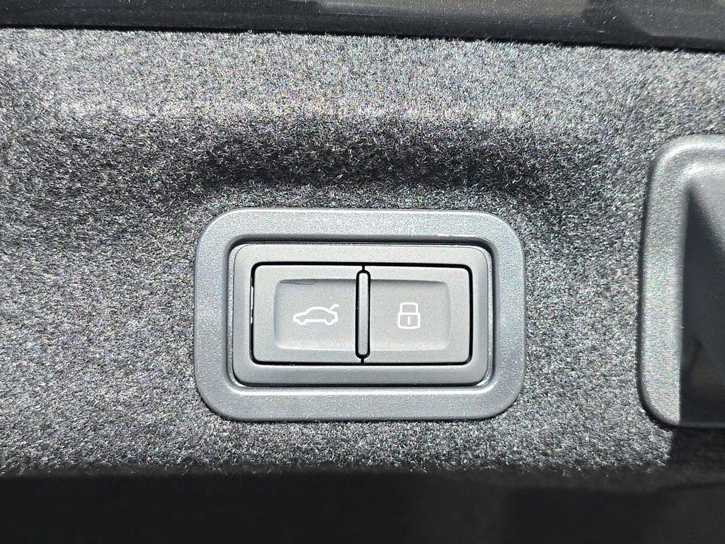 New 2026 Audi A6 Premium Plus image 13