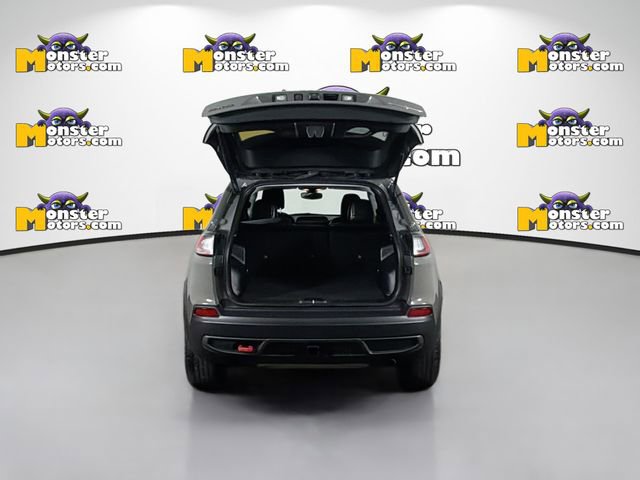Used 2022 Jeep Cherokee Trailhawk w/ Trailer Tow Group AWD/4WD image 26