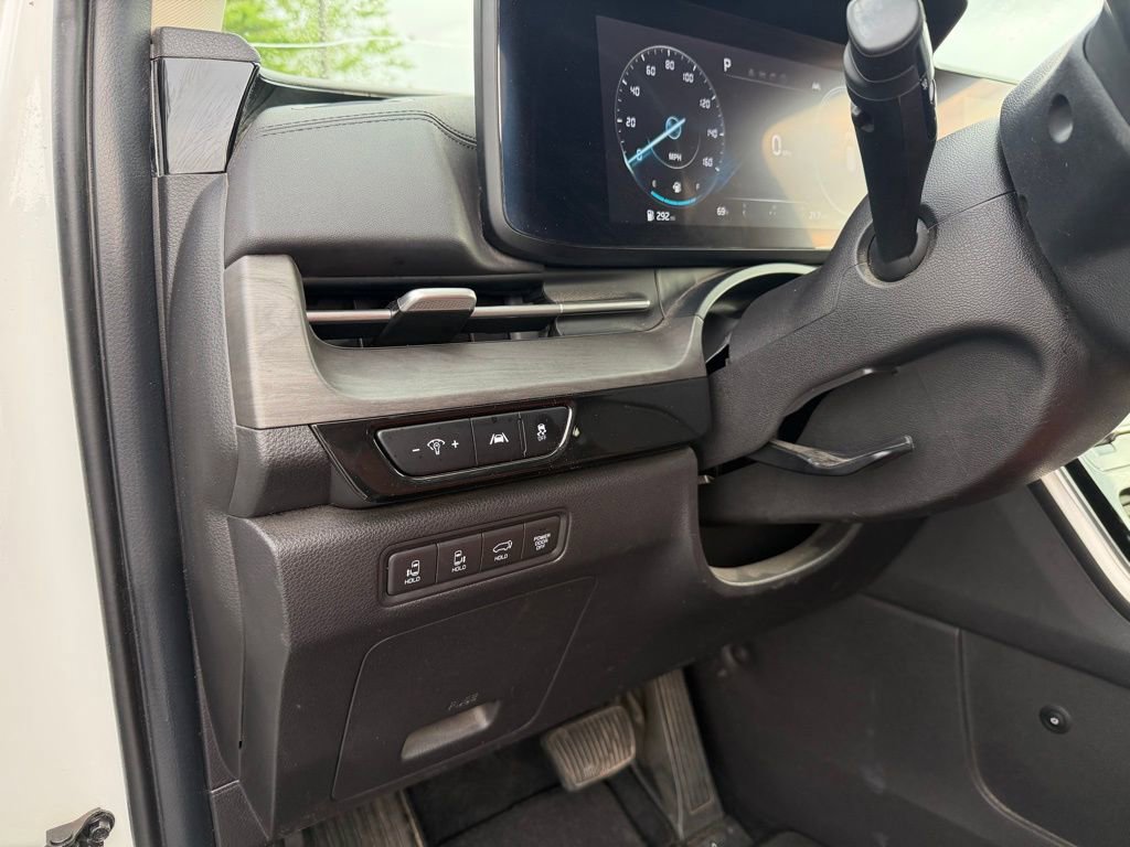 Used 2024 Kia Carnival SX FWD image 15