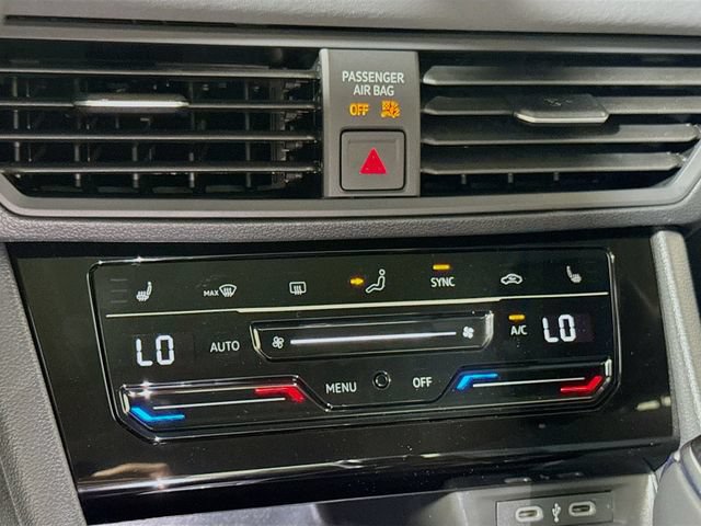 New 2026 Volkswagen Jetta SE FWD image 9
