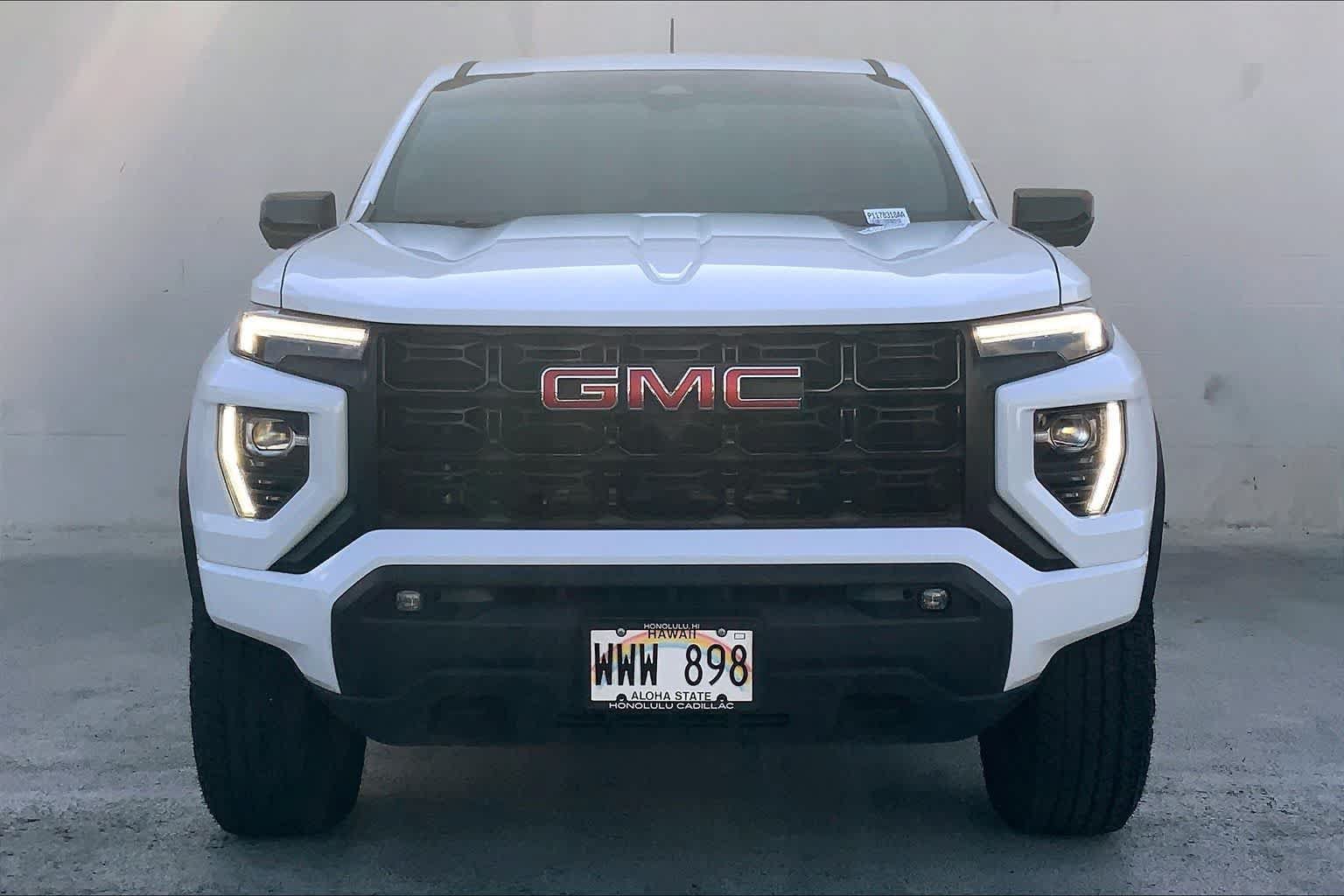 Used 2023 GMC Canyon Elevation w/ Elevation Premium Package AWD/4WD image 6