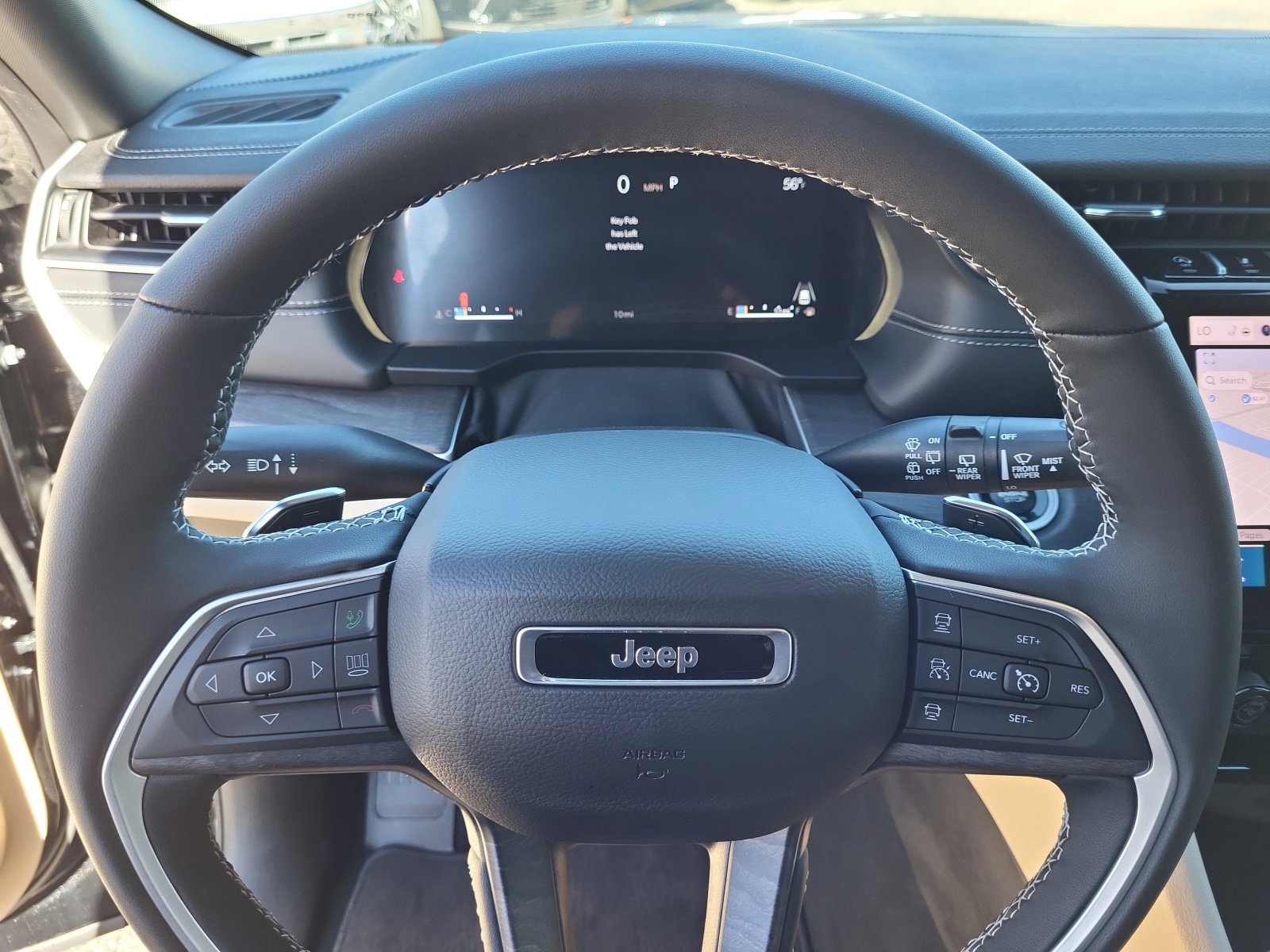 New 2025 Jeep Grand Cherokee Limited w/ Black Appearance Package image 10