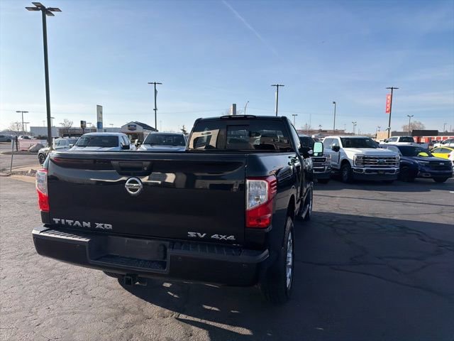 Used 2017 Nissan Titan SV image 13