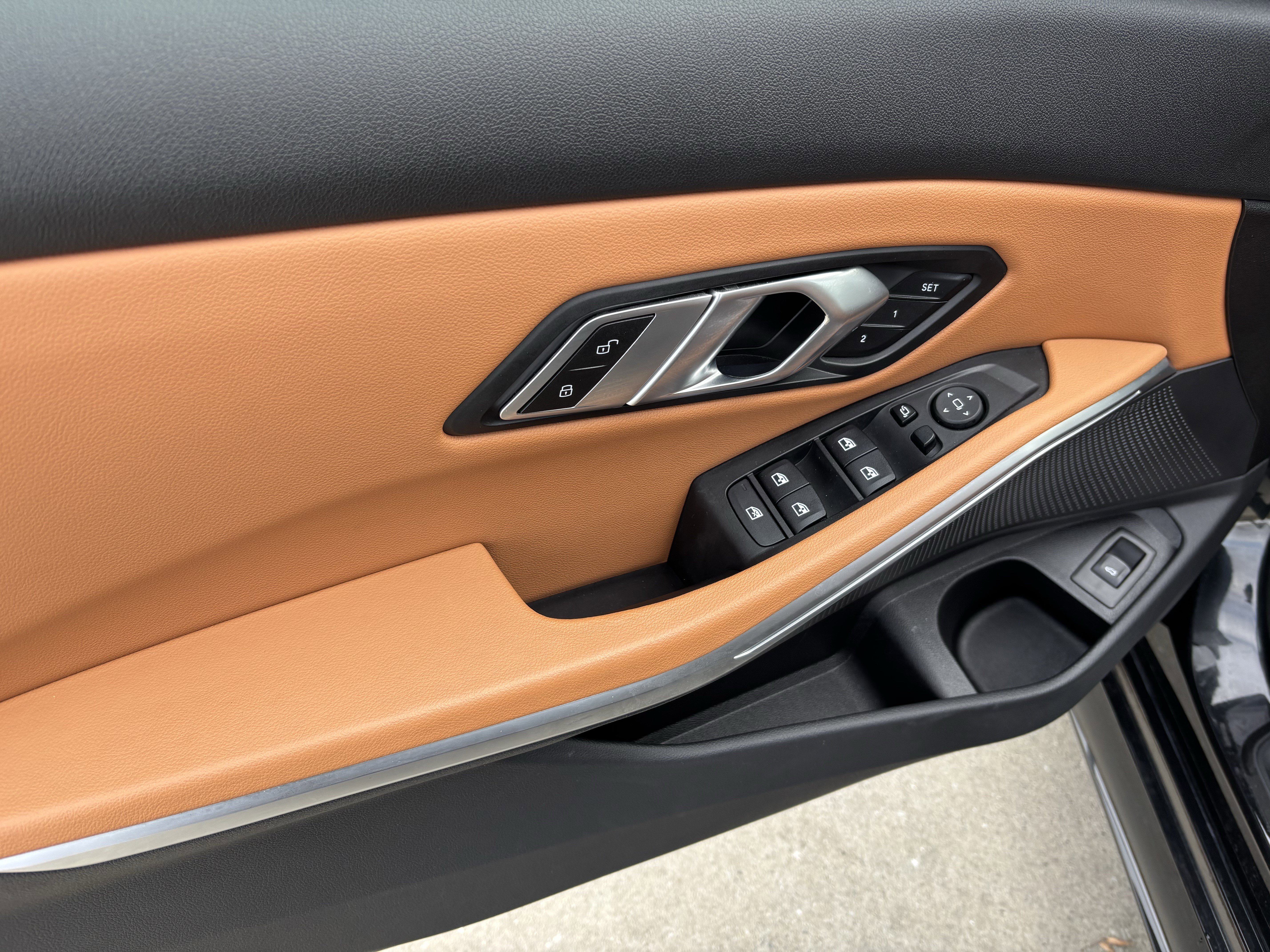 Certified 2022 BMW 330i xDrive Sedan w/ M Sport Package image 14