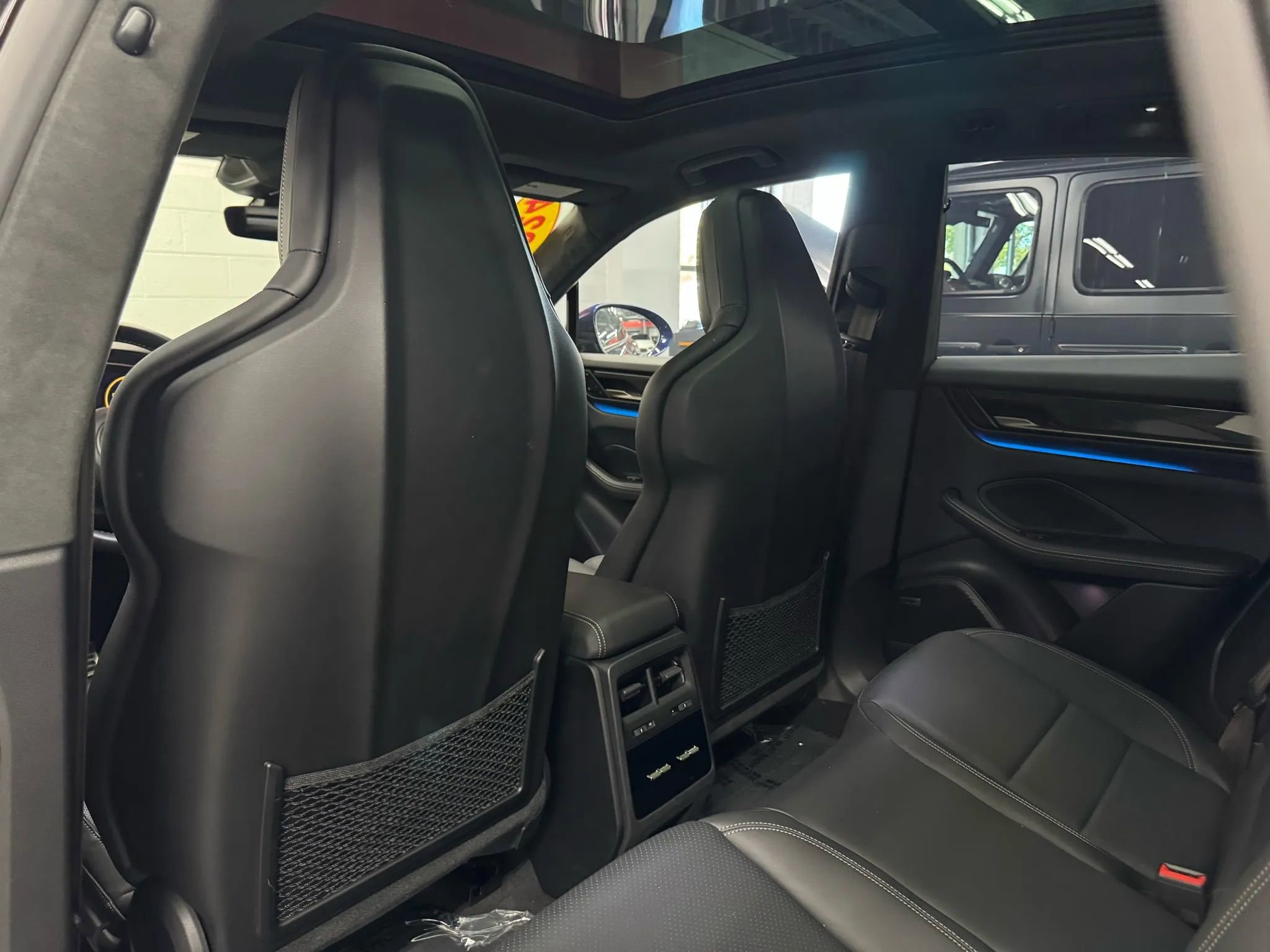 Used 2024 Porsche Macan Turbo Electric image 26