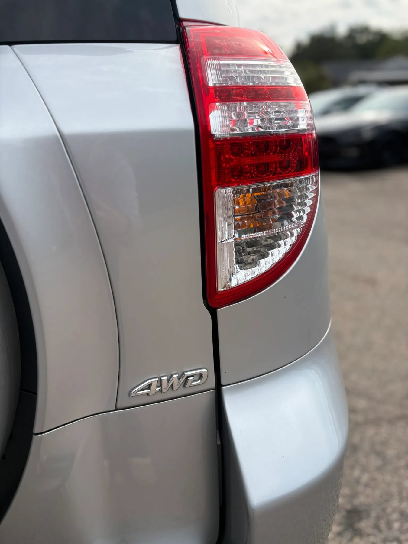 Used 2010 Toyota RAV4 4WD w/ Base L4 Extra Value Pkg image 36
