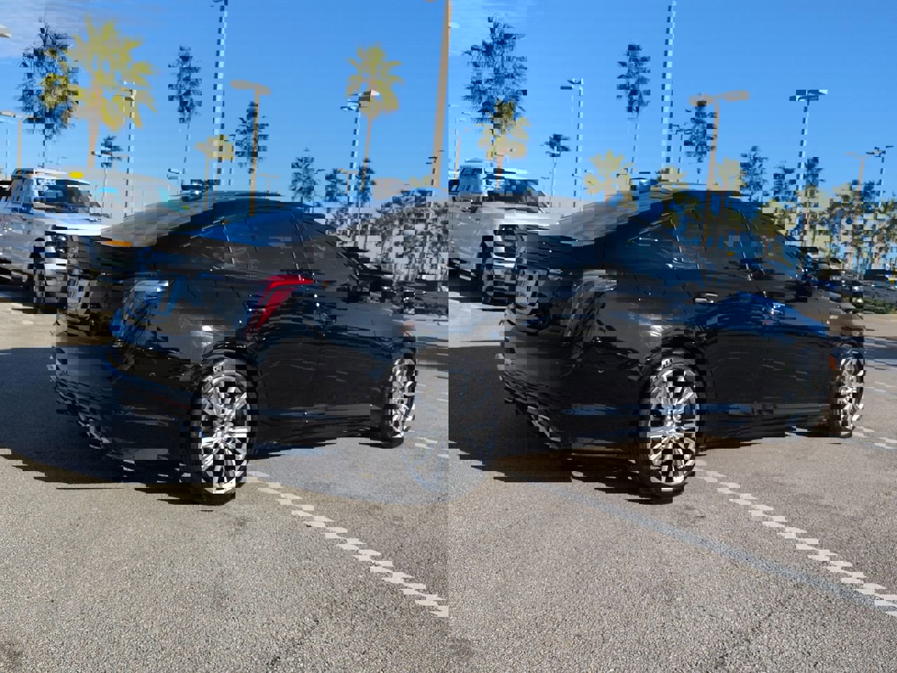 Used 2025 Cadillac CT5 V image 4