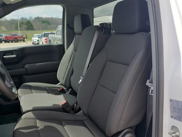 Used 2025 Chevrolet Silverado 1500 W/T w/ WT Value Package image 16