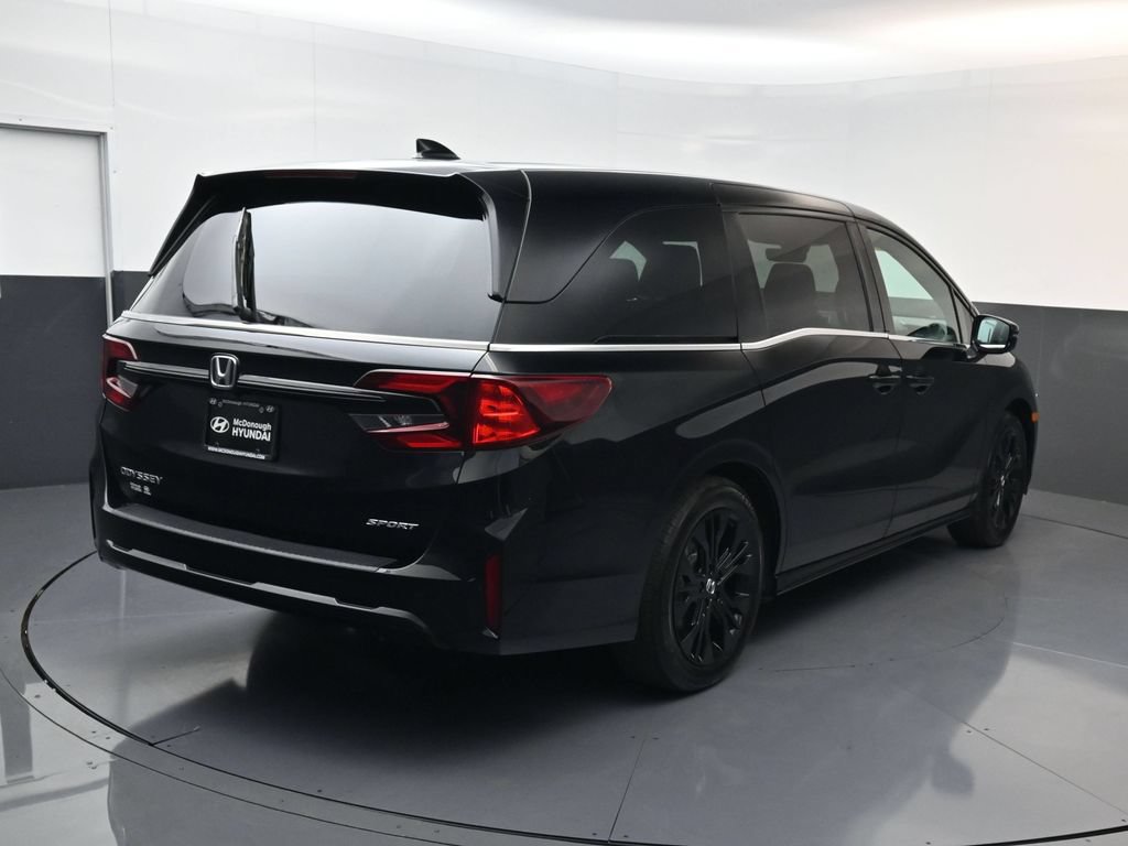 Used 2025 Honda Odyssey Sport-L image 3