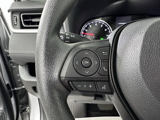 Used 2022 Toyota RAV4 XLE image 23