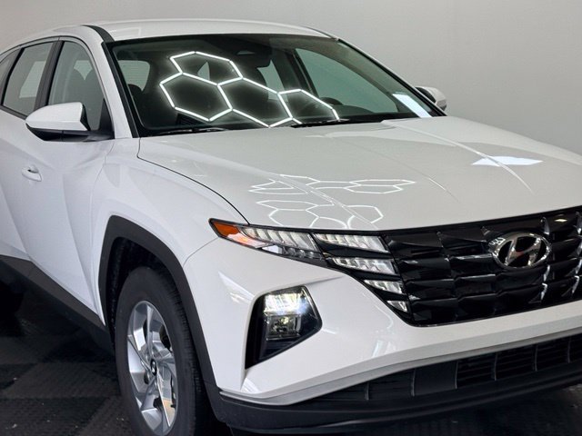 Certified 2024 Hyundai Tucson SE AWD/4WD image 2