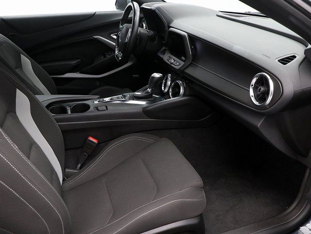 Certified 2023 Chevrolet Camaro LT w/ Technology Package image 27