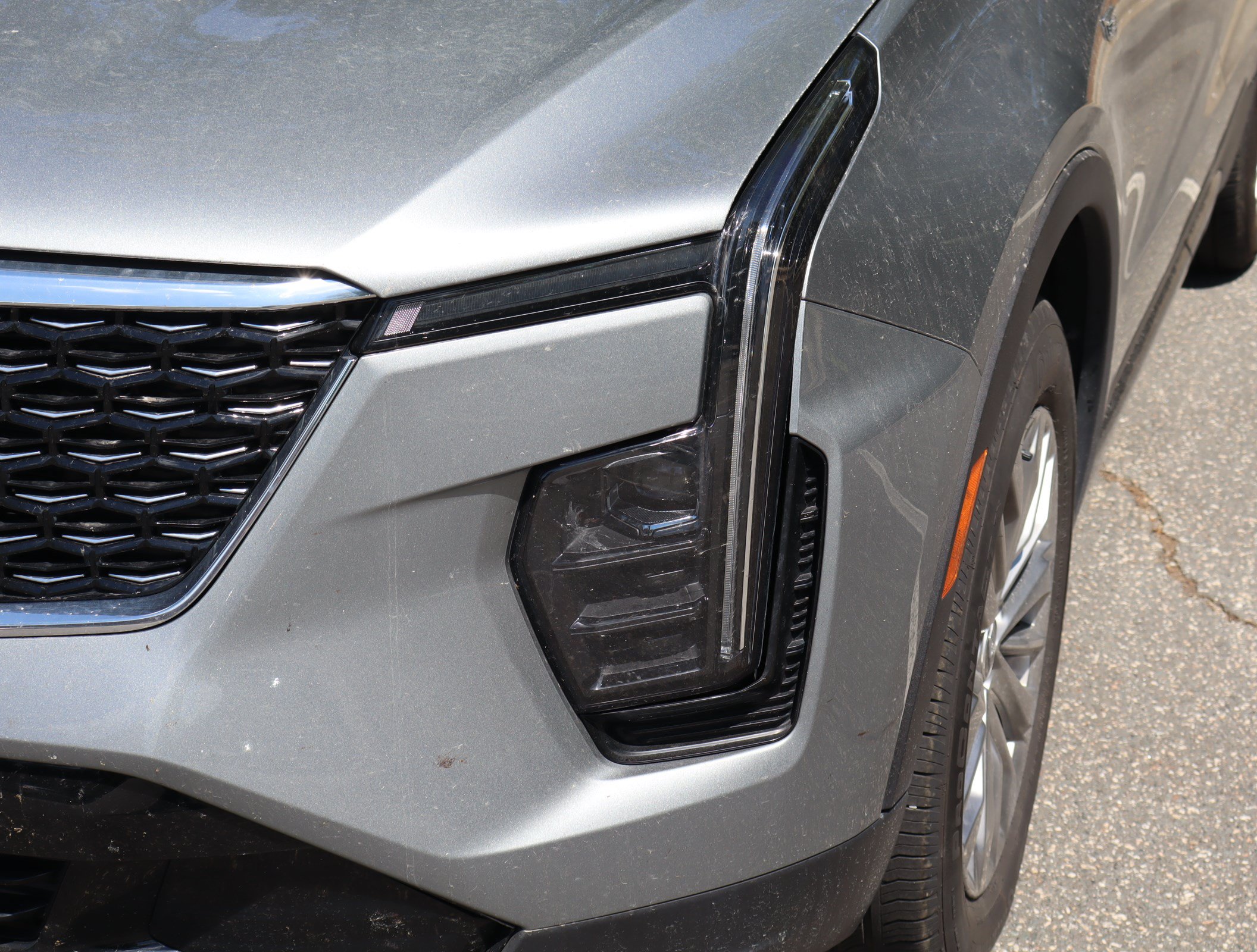 Used 2025 Cadillac XT4 Premium Luxury FWD image 11