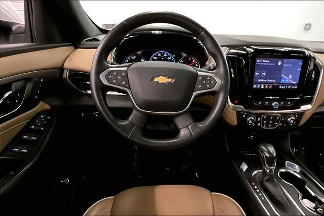 Used 2022 Chevrolet Traverse Premier FWD image 6