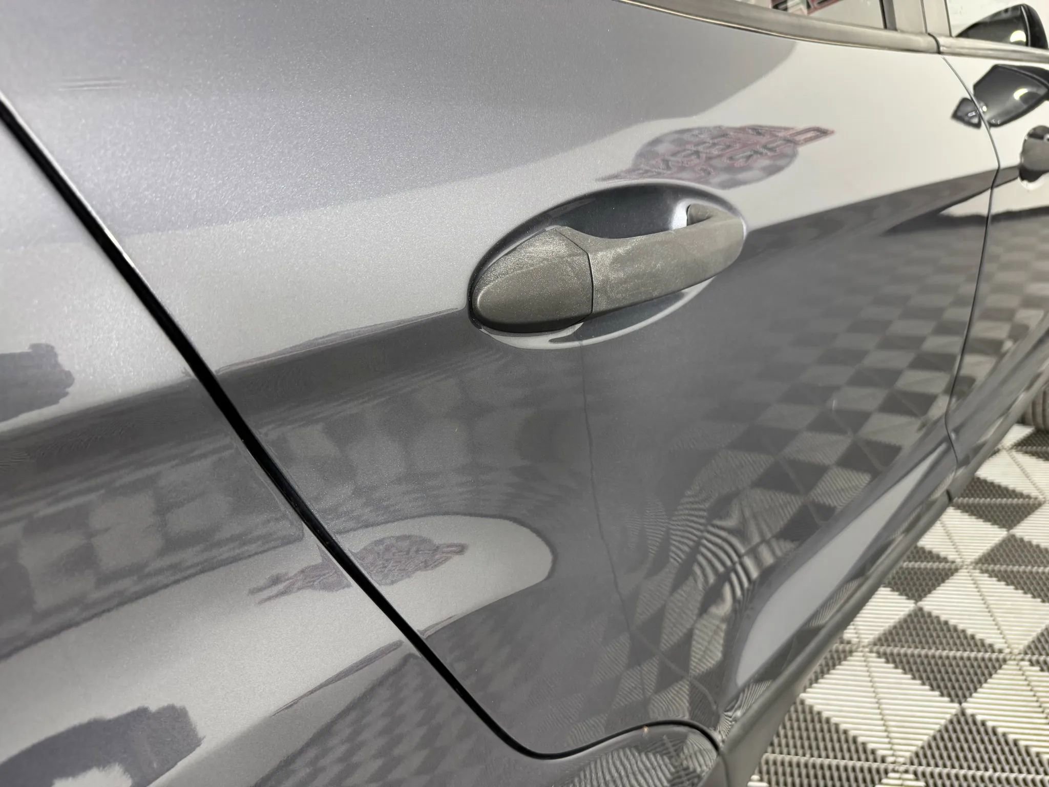 Used 2021 Ford EcoSport S image 26