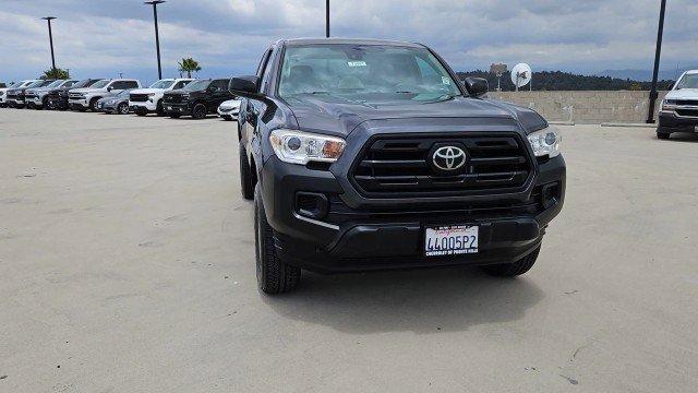 Used 2019 Toyota Tacoma SR RWD image 3