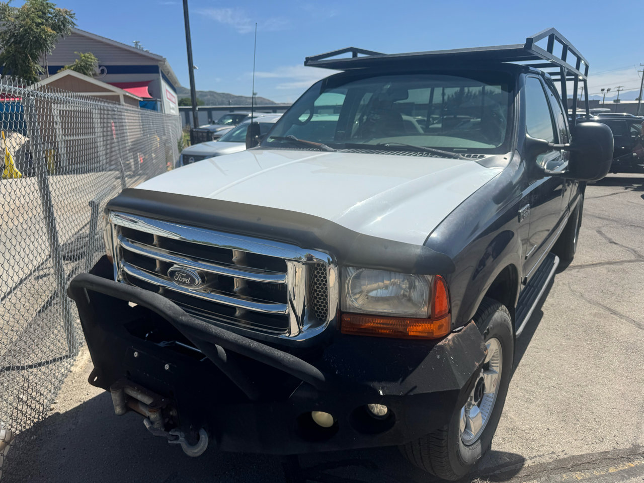 Used 2001 Ford F250 Lariat image 3