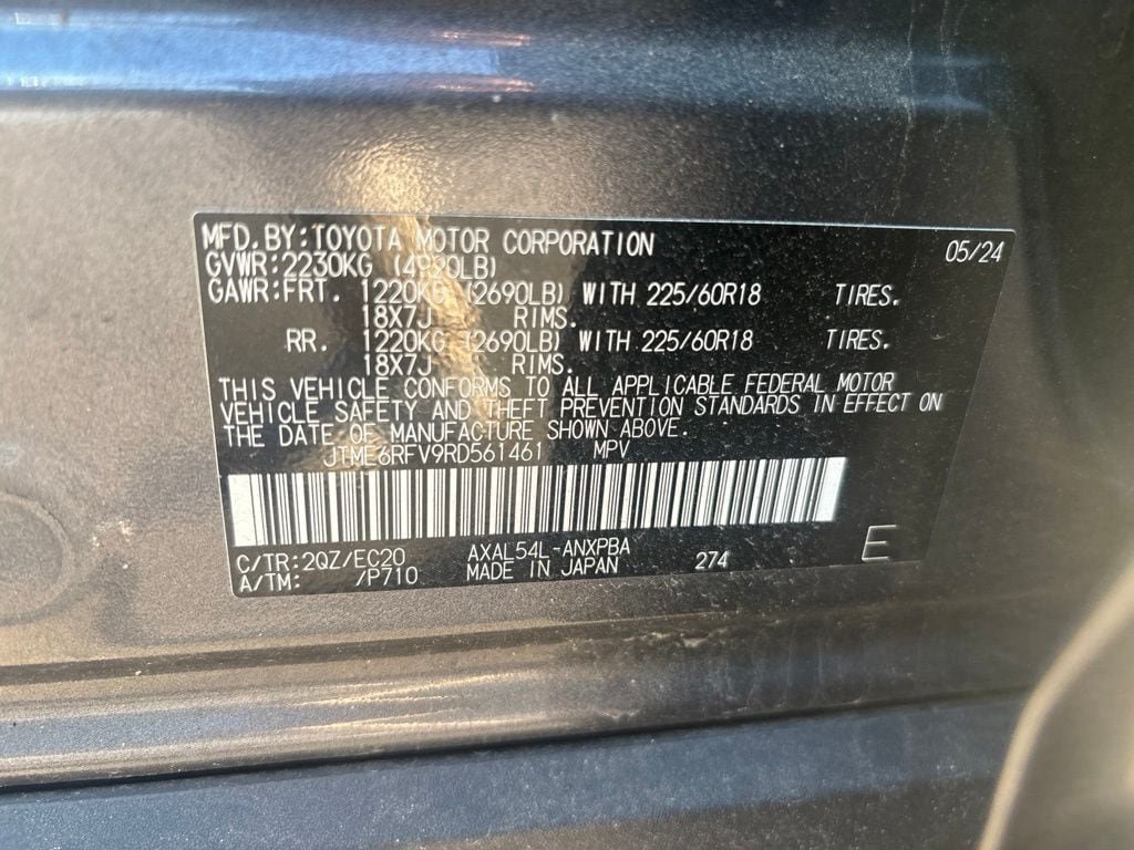 Used 2024 Toyota RAV4 XSE AWD/4WD image 14