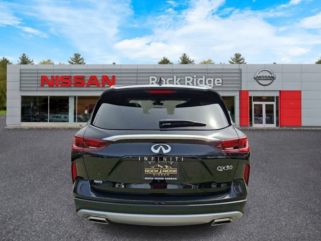 Used 2023 INFINITI QX50 Luxe AWD/4WD image 6