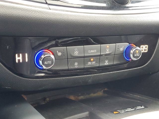 Used 2023 Buick Enclave Essence w/ Experience Buick Package image 27