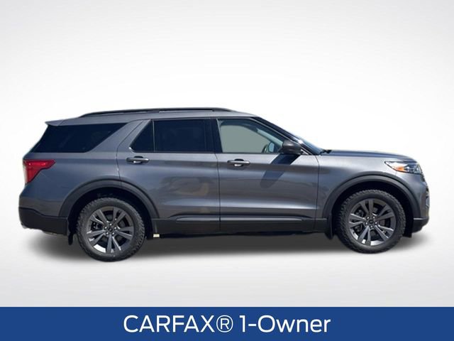 Certified 2021 Ford Explorer XLT w/ Equipment Group 202A AWD/4WD image 2