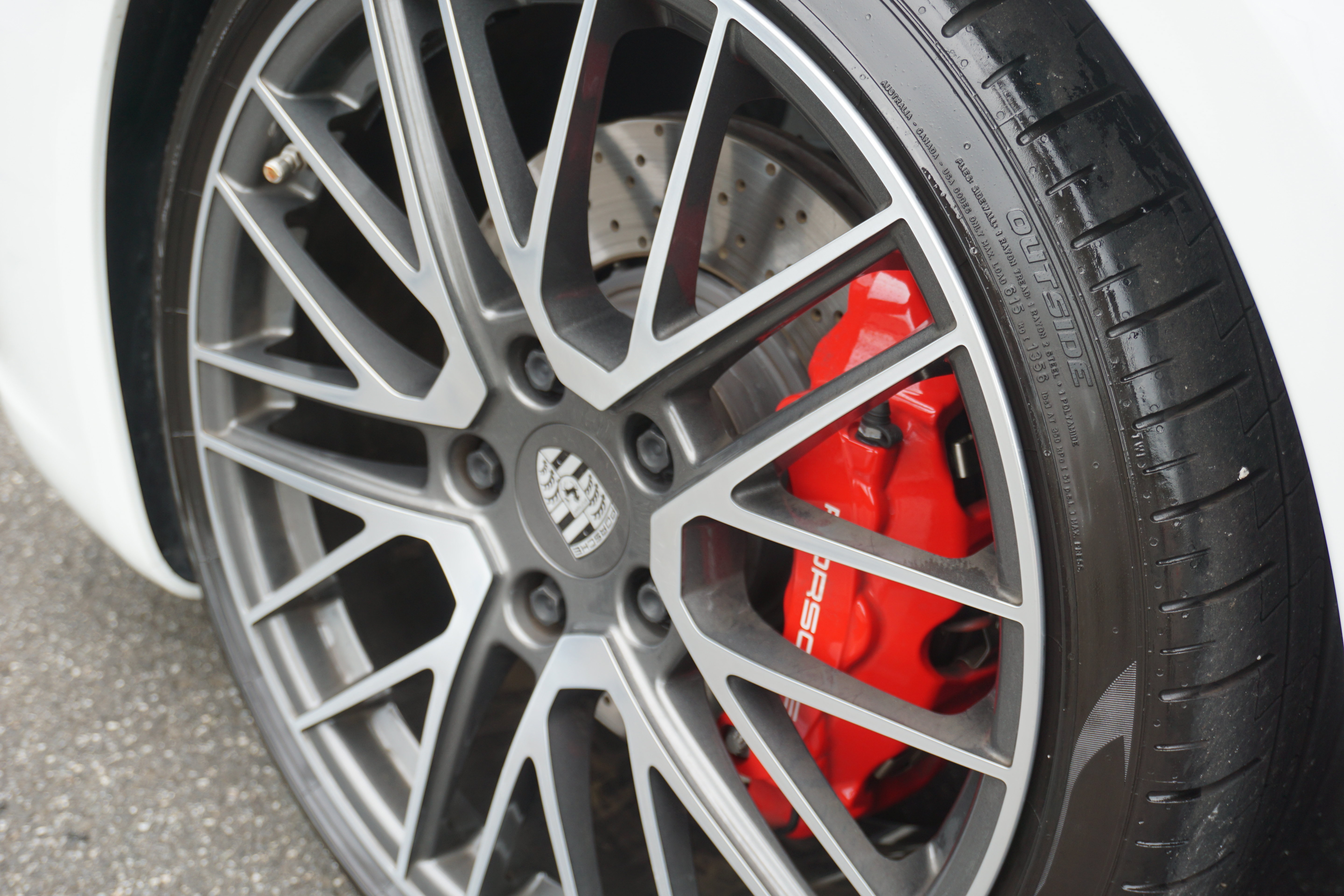 Certified 2022 Porsche 911 Carrera S RWD image 14