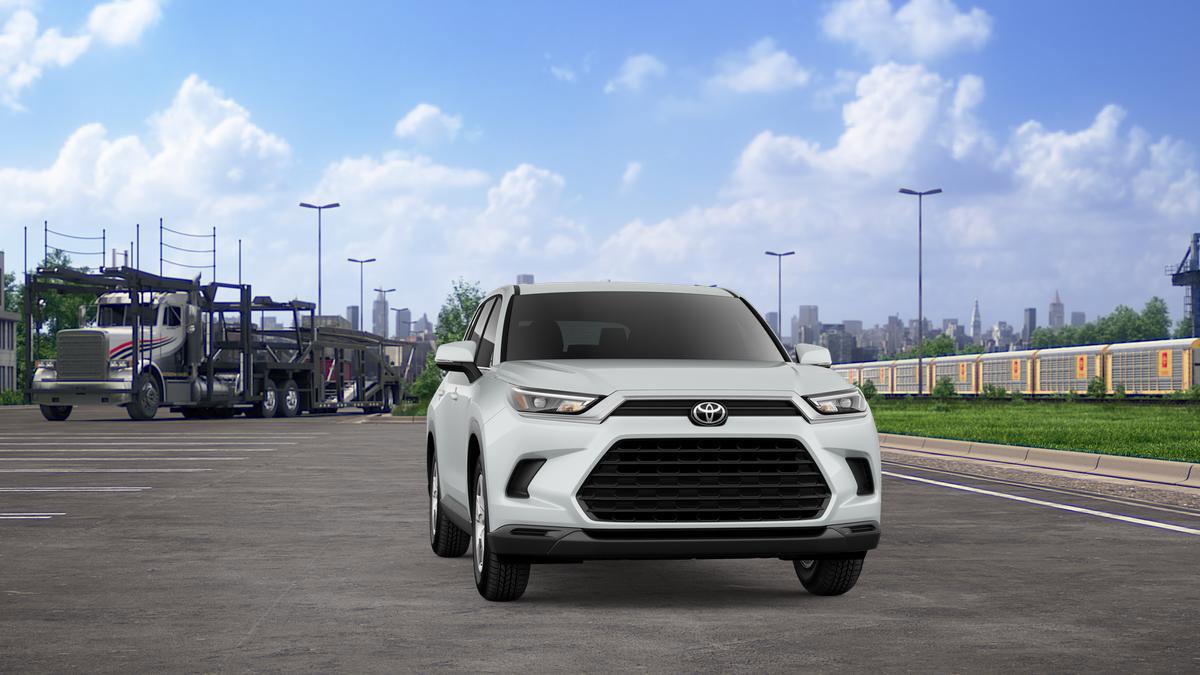 New 2026 Toyota Grand Highlander FWD image 16