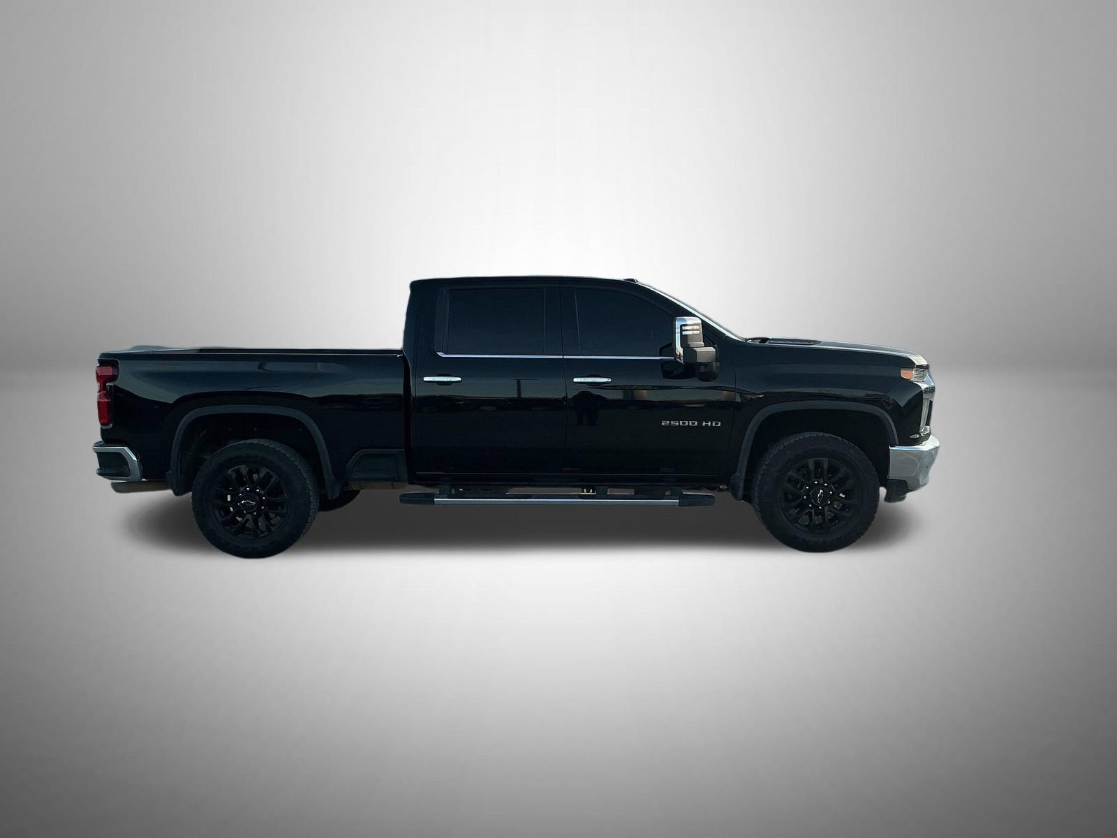 Used 2020 Chevrolet Silverado 2500 LTZ w/ LTZ Plus Package AWD/4WD image 3