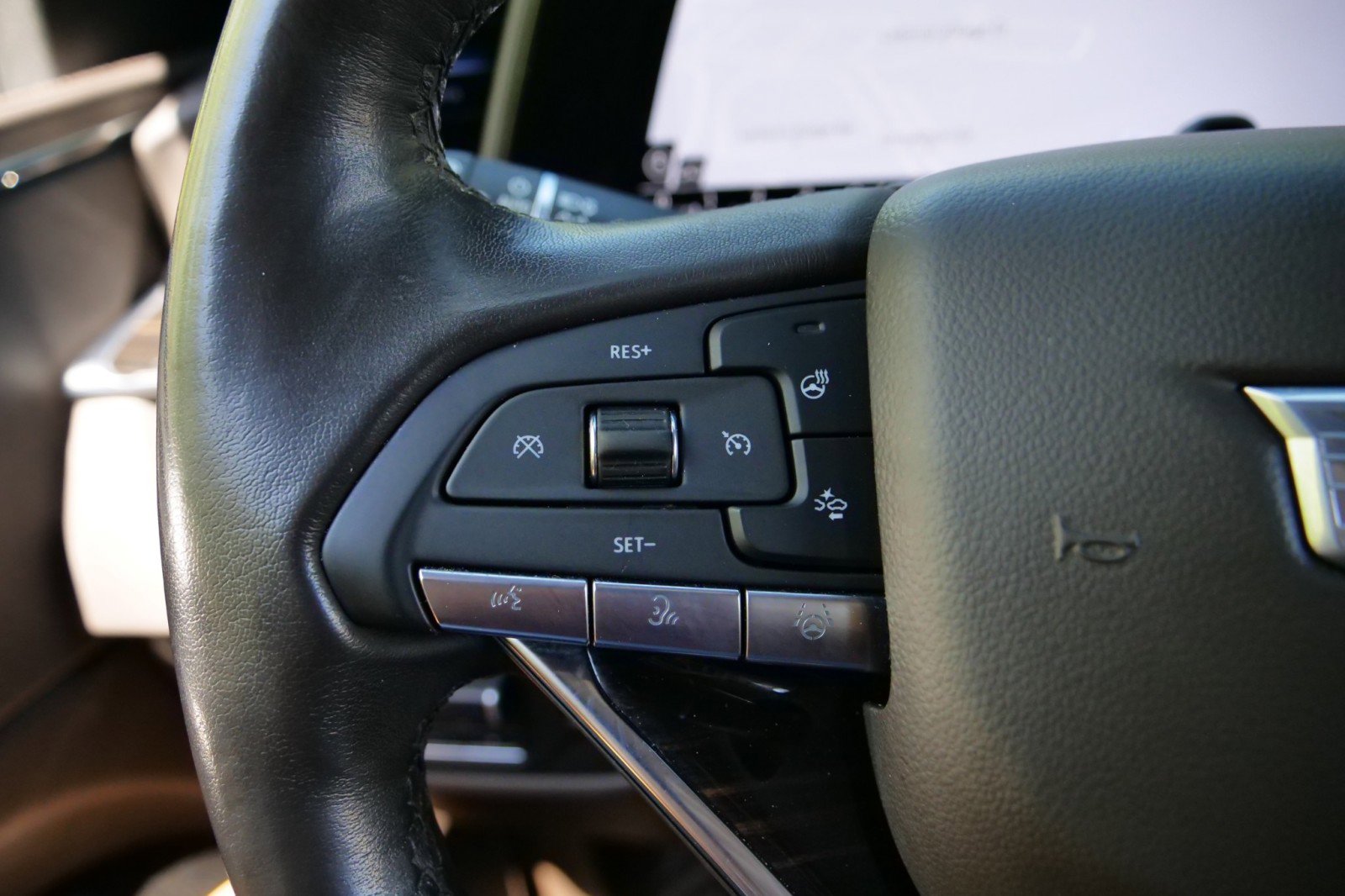 Used 2021 Cadillac Escalade Sport w/ Driver Assist Tech Package image 16