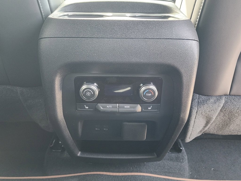 New 2026 GMC Acadia AT4 w/ Luxury Package image 51