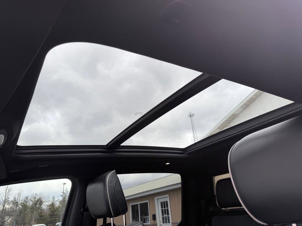 Used 2021 RAM 1500 Laramie image 13