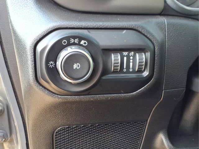 Used 2021 Jeep Wrangler Unlimited Sport image 16
