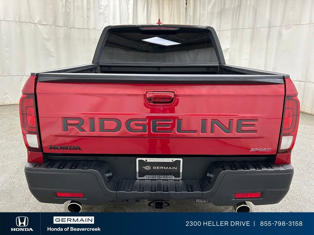 Used 2025 Honda Ridgeline Sport image 7