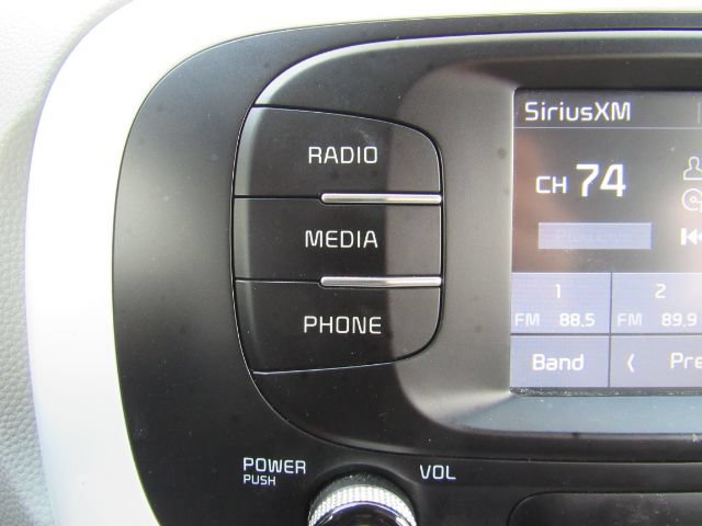 Used 2017 Kia Soul EV-e FWD image 40