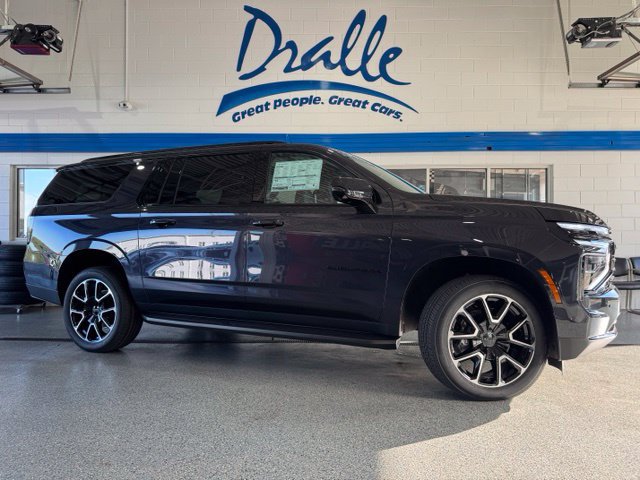 New 2027 Chevrolet Suburban RST w/ Comfort Package