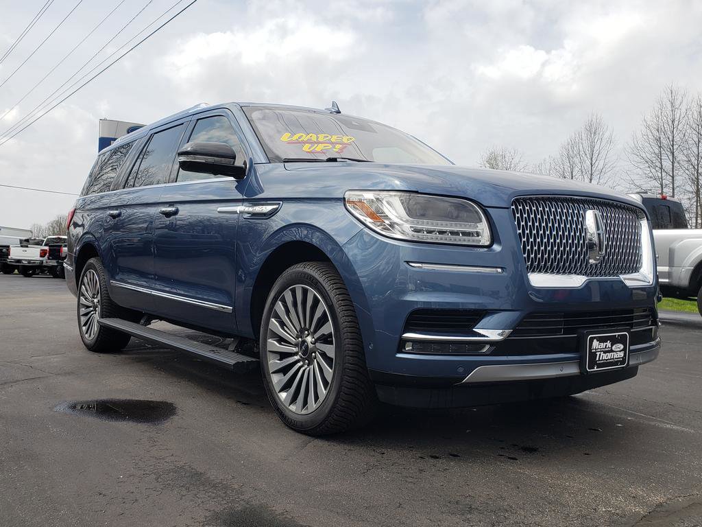 Used 2019 Lincoln Navigator L Reserve image 3