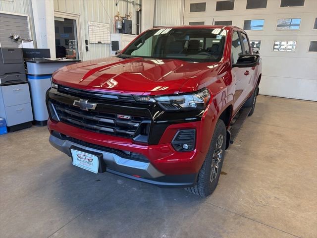 Used 2023 Chevrolet Colorado Z71 w/ Z71 Convenience Package 2 image 2