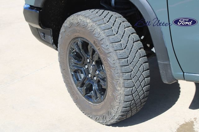 Used 2026 Chevrolet Silverado 1500 ZR2 w/ Dark Appearance Package image 9