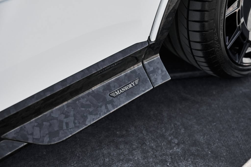 Used 2026 Rolls-Royce Cullinan AWD/4WD image 16