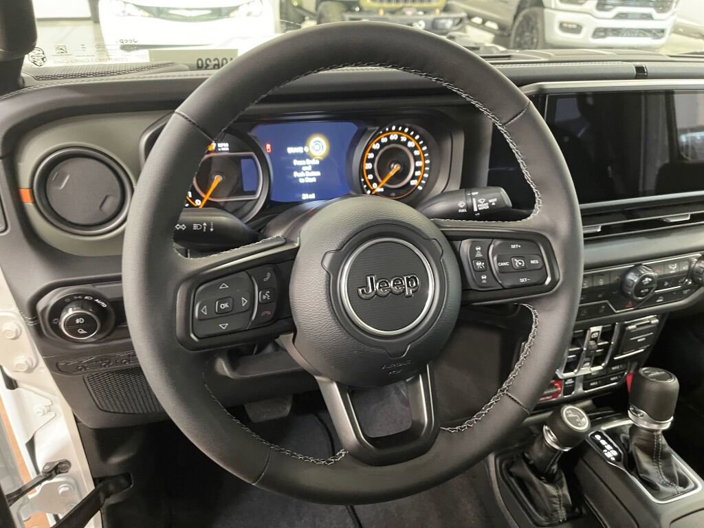 New 2025 Jeep Gladiator Mojave image 14