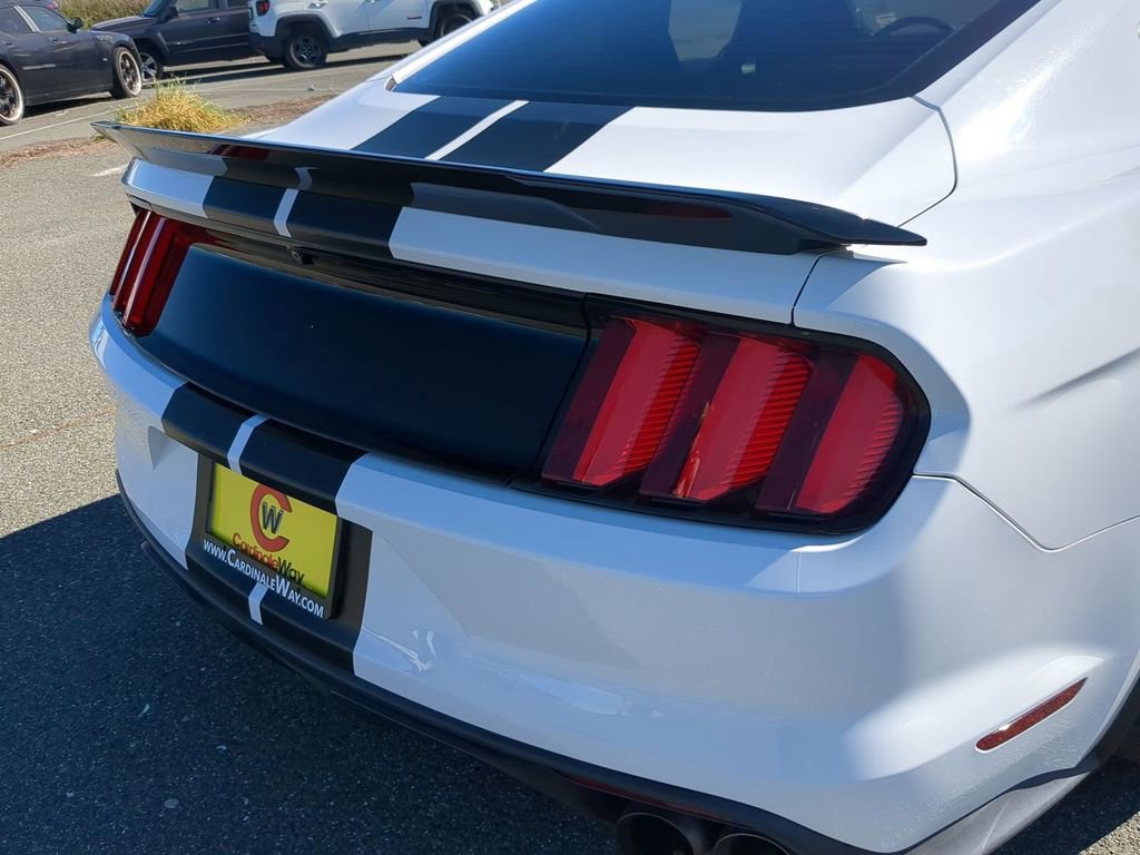 Used 2016 Ford Mustang Shelby GT350 w/ Track Package image 22