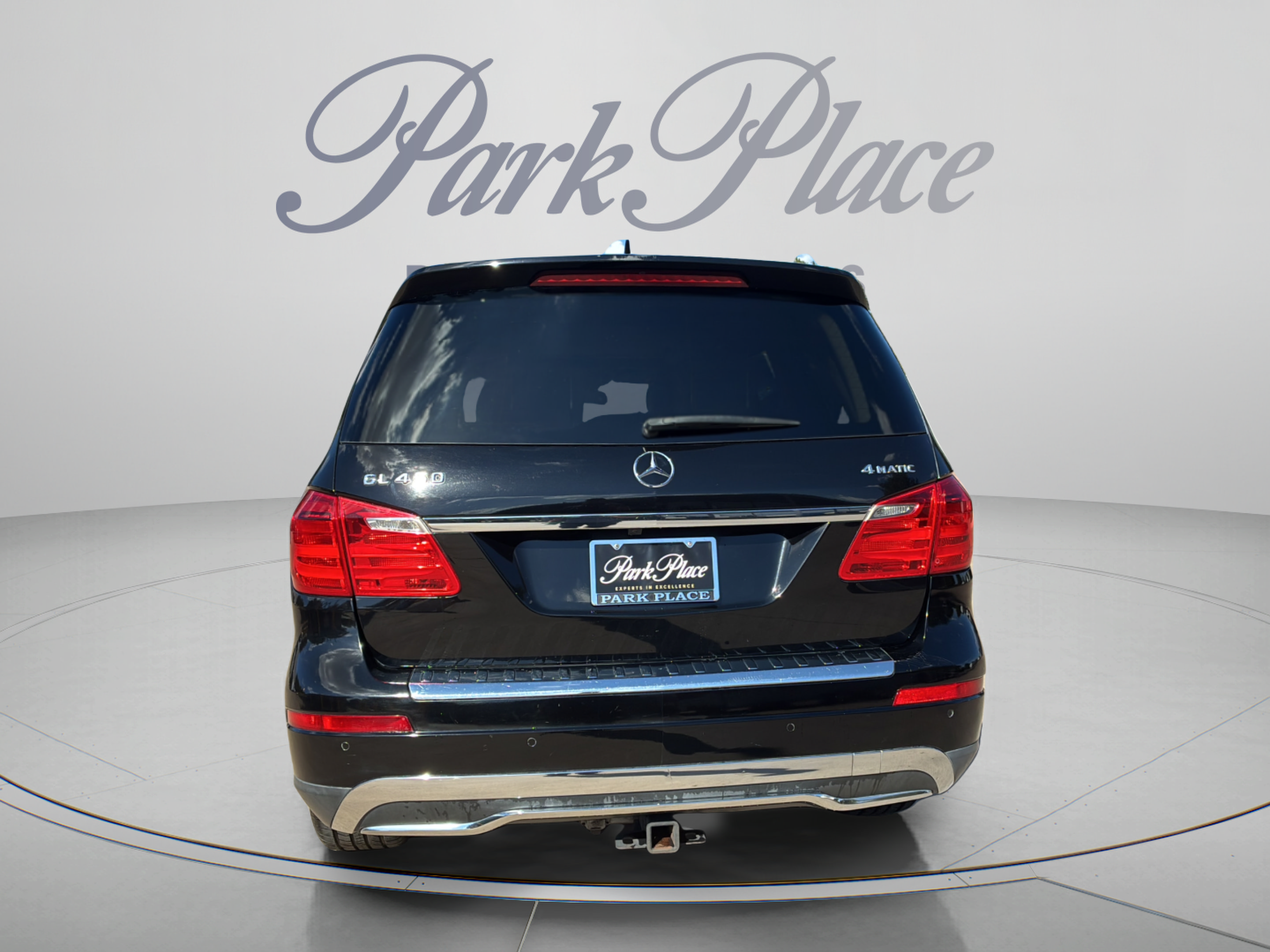 Used 2014 Mercedes-Benz GL 450 4MATIC image 4