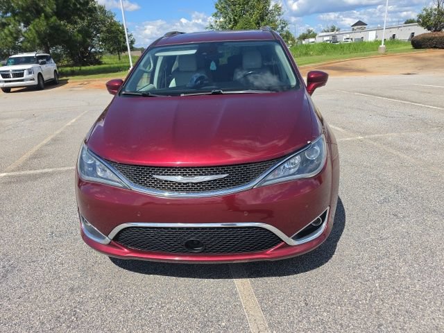 Used 2017 Chrysler Pacifica Touring-L Plus w/ Advanced Safetytec Group FWD image 4