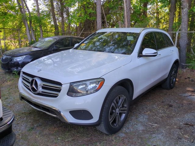 Used 2017 Mercedes-Benz GLC 300 image 2