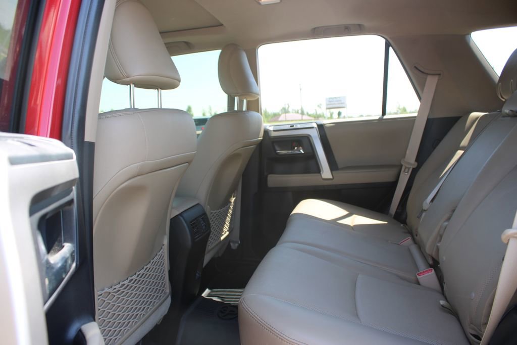 Used 2022 Toyota 4Runner Limited AWD/4WD image 24